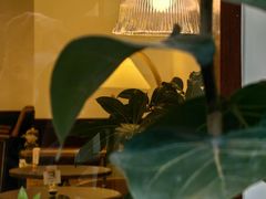 -Café Monson