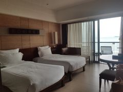 -三亚湾海居铂尔曼度假酒店