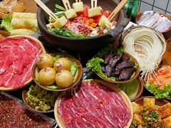 -黔有有贵州酸汤夺夺粉火锅(五味十字店)