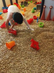 -meland club亲子乐园(北京芳圆里ID MALL店)