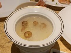 -雍和会海鲜姿造自助(湖东路店)