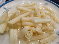 酸辣藕带-三妹小龙虾·黄油蟹(华侨城总店)