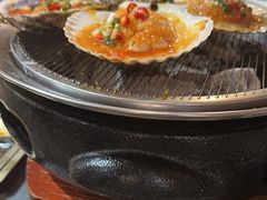 -围炉肉舍•炭烤活鳗•丹东海鲜烤肉(步行街店)