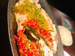 双色鸳鸯鱼头王-望湘园·洞庭渔宴(浦江欢乐颂店)