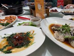 -品悦酒店(三林古镇店)