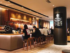 -星巴克臻选(济南恒隆店)