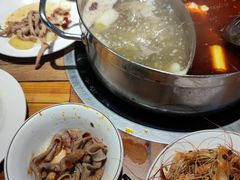 -蒙肥羊·酸汤潮牛·鲜牛肉火锅烤肉自助(岗顶店)