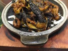 -大鸭梨烤鸭店(金顶街店)