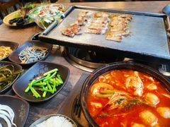 -香猪坊韩国烤肉专属门店(魏公村店)