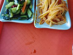 -伊穆祥牛肉面总店·清真