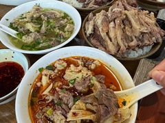 -刘少华贵州小黄牛·鲜牛肉火锅(总店)