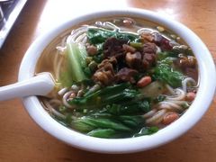 大牛腩-丫丫桂林米粉(学府店)