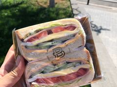 -巴黎贝甜(亿合城店)