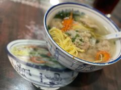 -长人馄饨铺(解放街店)