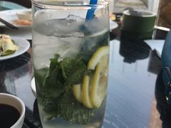 -东方红海鲜百汇(国际大厦店)