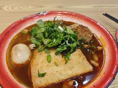 -刘二姐襄阳牛肉面(鸟巢店)