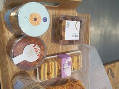 -巴黎优朵烘焙馆(菱角湖壹号店)