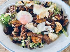 -植物园哈利亚餐厅