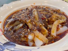 -石磨豆花家常菜·牦牛排土火锅
