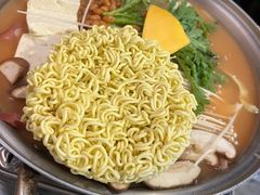 部队火锅-富乐满韩国正宗炸鸡韩国料理(虹泉路店)