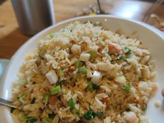 海胆虾仁炒饭-隐食私房菜(老街店)