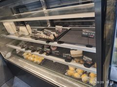 -啊噗吐呦现场烘焙(麦凯乐店)