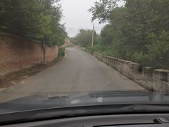 -鬼笑石后山停车场