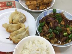 -胡记锅贴·沪上游子老鸭粉丝汤(太原路店)