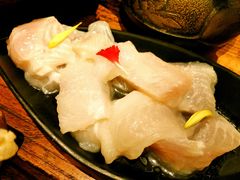 -老牌坊云南鱼豆花火锅(爱建店)
