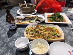 -溪畔如家土菜馆