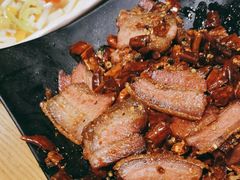 -隔壁老王·家常云南菜(花巷店)