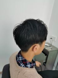 -LILI·HAIR SALON理理造型