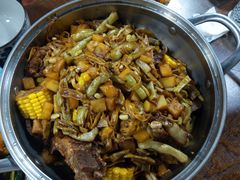 -内蒙焖面大盆骨餐馆(山大路店)