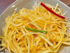 -亮亮面馆(经六路店)