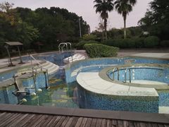 -张家港金凤凰度假村温泉