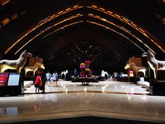 -三亚湾海居铂尔曼度假酒店