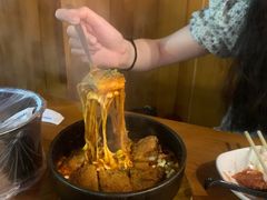 猪排辣炒年糕-夏星酒馆(剑桥公社店)