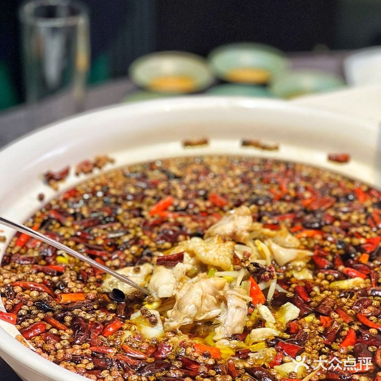 帝都人气榜单必须有肆月河豚的一席之位