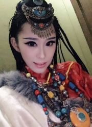 -盘子女人坊生日照·摄影馆(华强店)