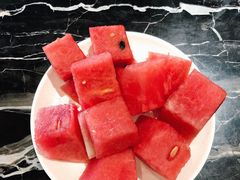 西瓜-何鲜菇火锅(大营盘店)