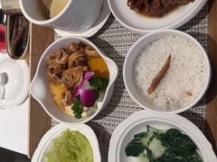 -臻儿屿月子会所(茶山店)