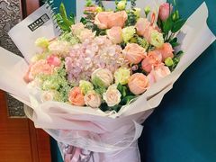 -一家人(凯旋路店)