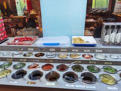 自助调料区-小龙坎老火锅(北京三里屯店)