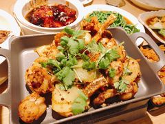 馋嘴香锅牛蛙-佬肥猫(周浦万达店)