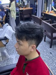 -藤野造型专业烫染接发