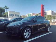 -TESLA 特斯拉(广州天环广场体验店)