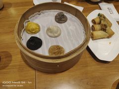 特色皇朝小笼包（八色）-乐忻皇朝(上海中心大厦店)