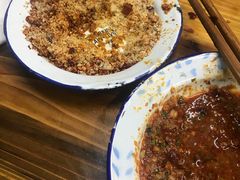 -咏勝锑锅麻辣烫(净居寺路总店)