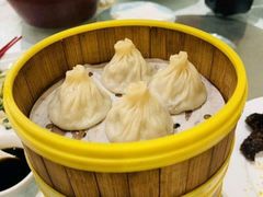-梅龙镇酒家(南京西路总店)
