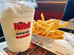 -The Habit Burger Grill 哈比特汉堡(复兴soho店)